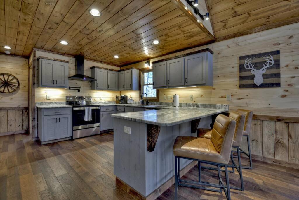 Villa Rosewood Retreat - Hot Tub Fire Pit Pool Table Blue Ridge Esterno foto