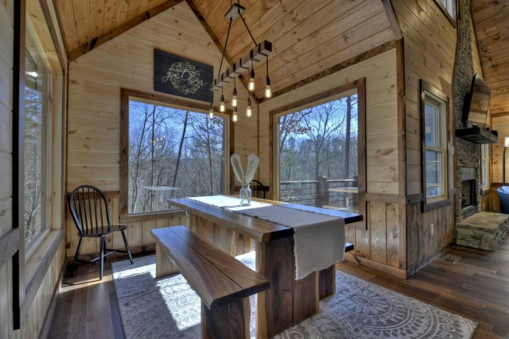 Villa Rosewood Retreat - Hot Tub Fire Pit Pool Table Blue Ridge Esterno foto